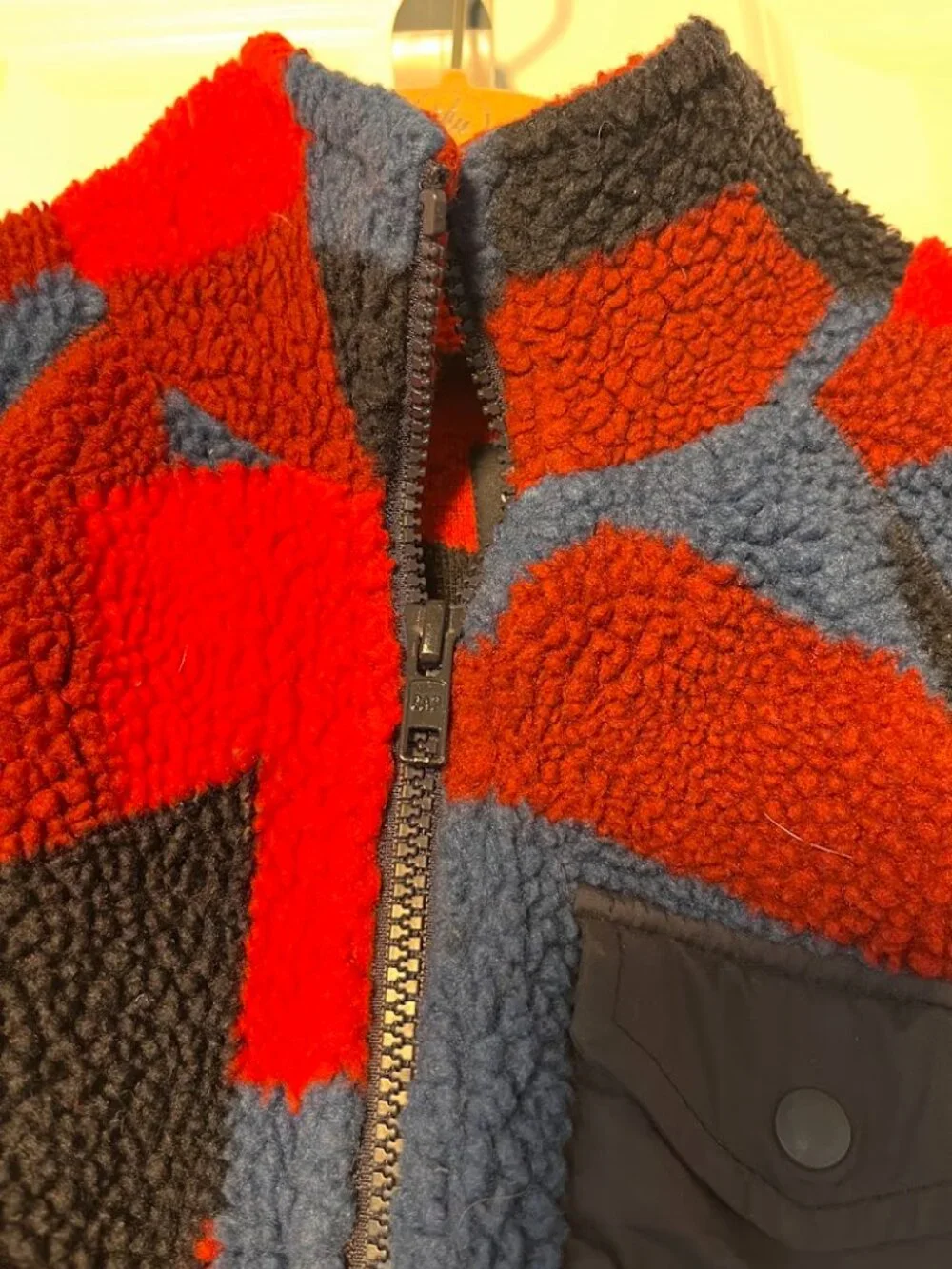 GapKids Full Zip Fuzzy Plush Fleece Jacket Medium Boys